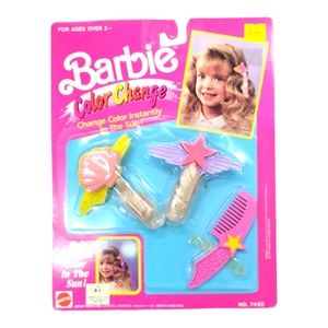 1989 Barbie Mattel Color Change Accessories